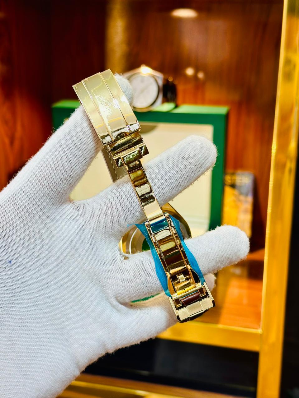 ROLEX LEATHER STRIPS WATCH