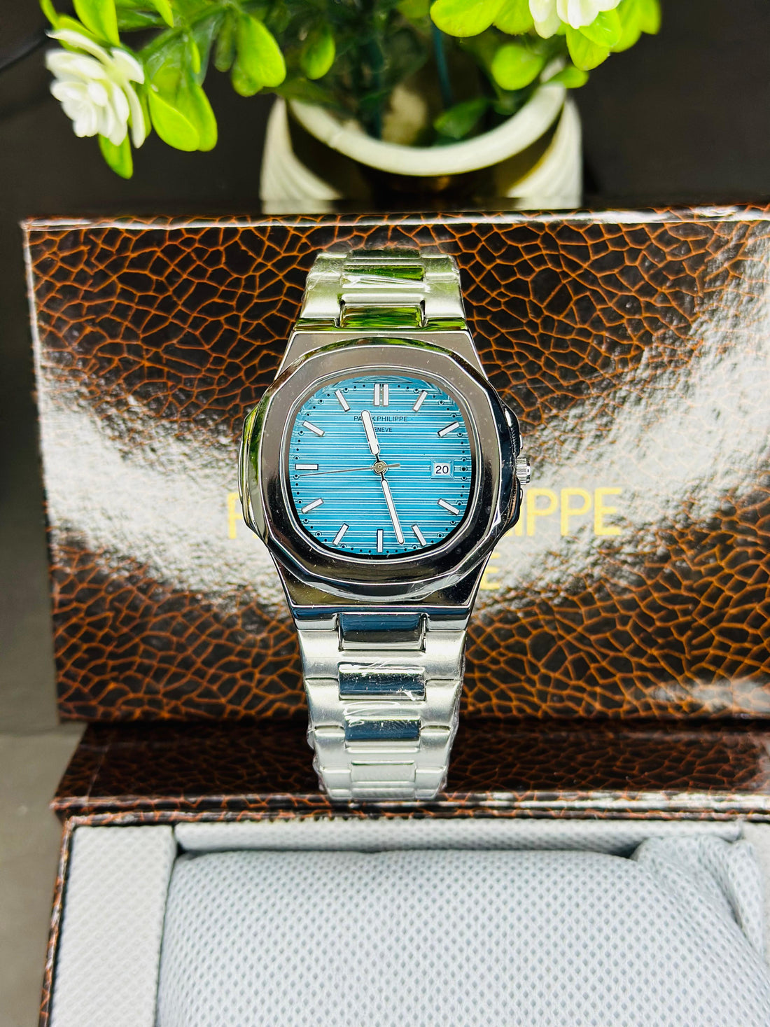 ⌚ Patek Philippe Watch – High Weight