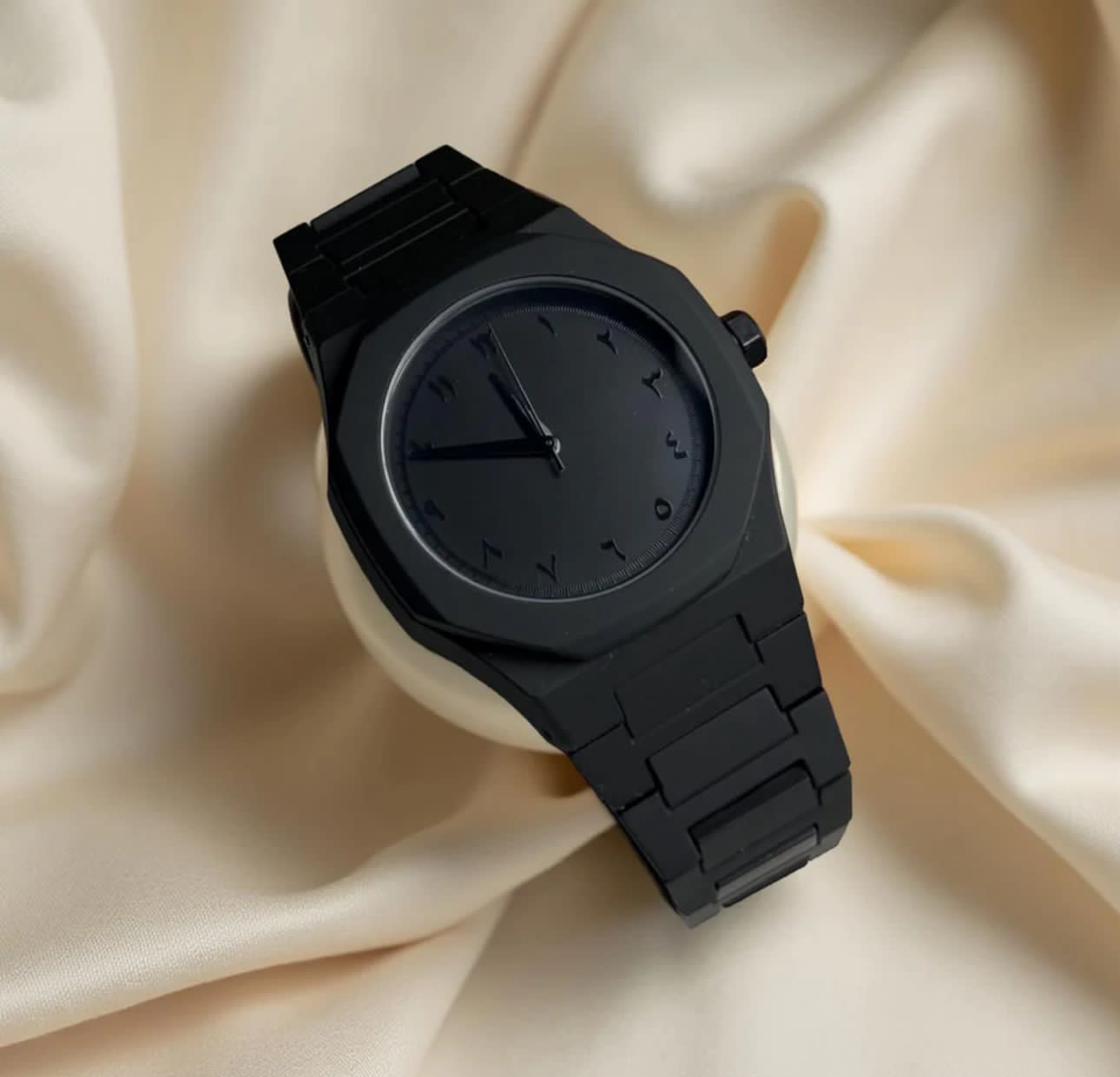 BLACK AURA WATCH