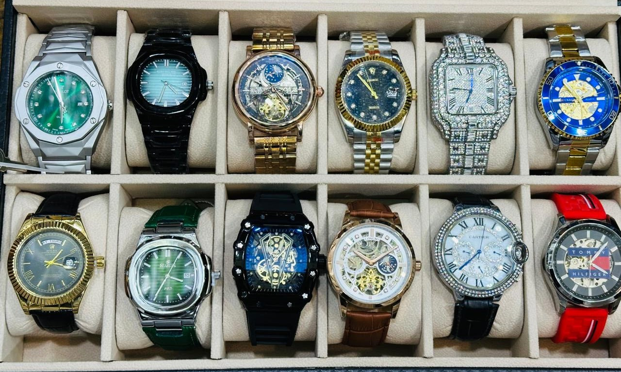12 max brand watches